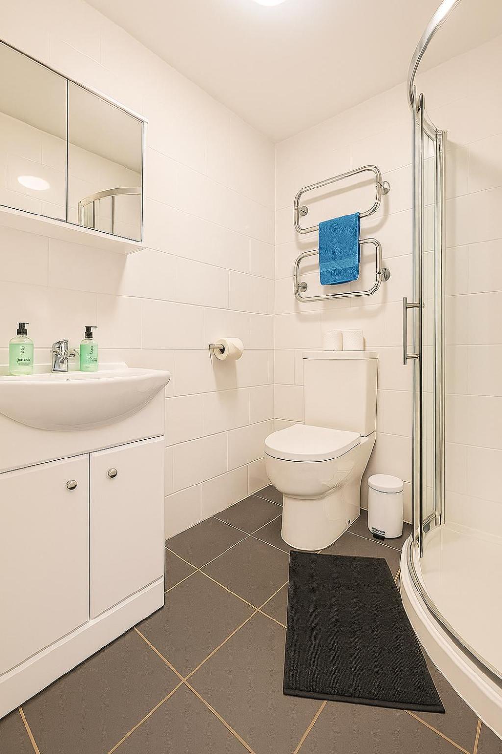 Stylish Modern Apartment For Up To 4 Nr Citycentre Cardiff Kültér fotó